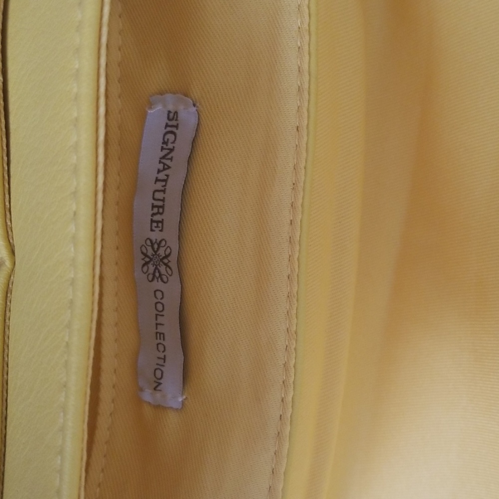 Handbag - Picture 3 of 5